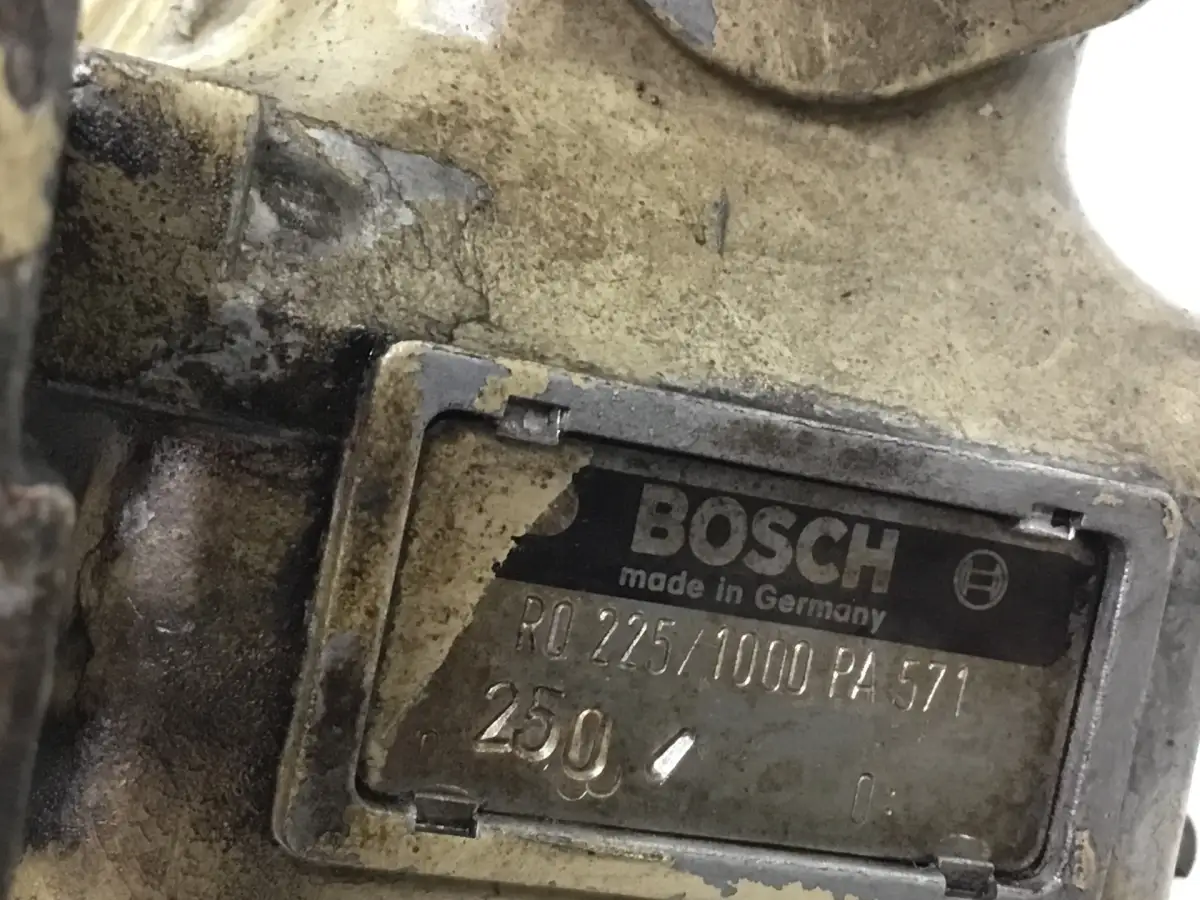 BOSCH KRAFTSTOFFPUMPE 0401846465 GEBRAUCHT – Bild 2