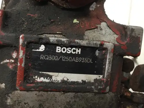 BOSCH FUEL PUMP 0400836037 USED - Thumb image 3