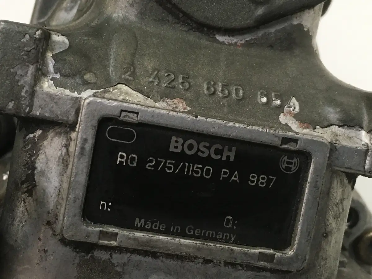 BOMBA DE COMBUSTIBLE BOSCH USADA 0402646613 - Imagen 2