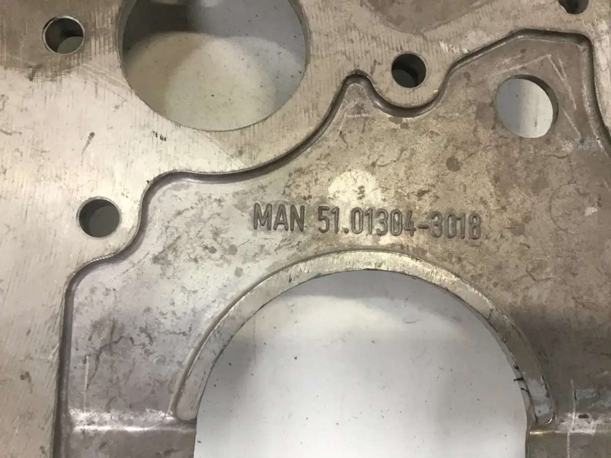 MAN DISTRIBUTION COVER 51013046014 USED - Picture 2