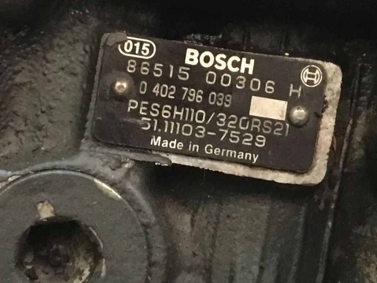 BOMBA DE COMBUSTIBLE BOSCH 0402796039 USADA - Imagen 4