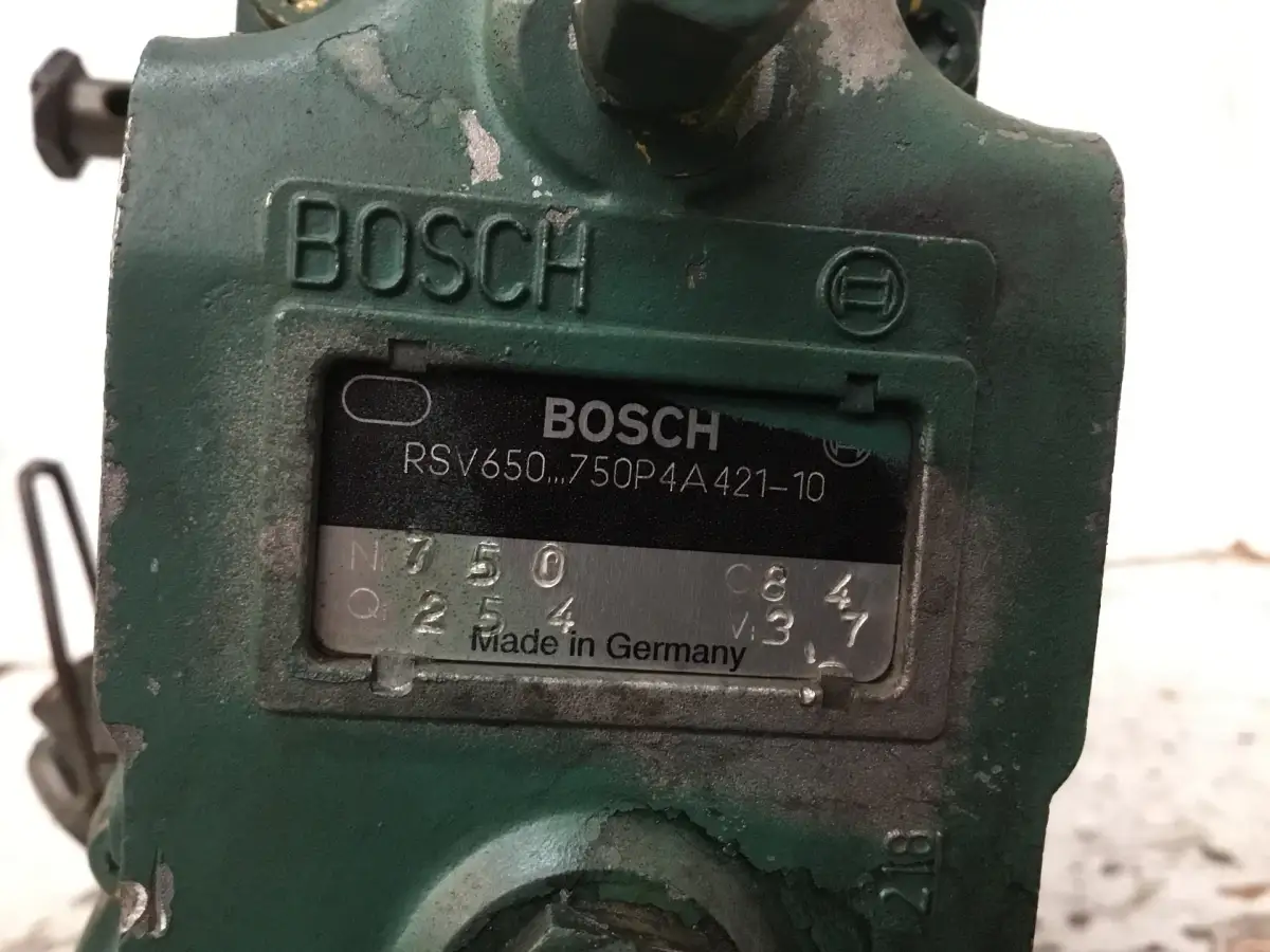 BOMBA DE COMBUSTIBLE BOSCH 0401876790 USADA - Imagen 2