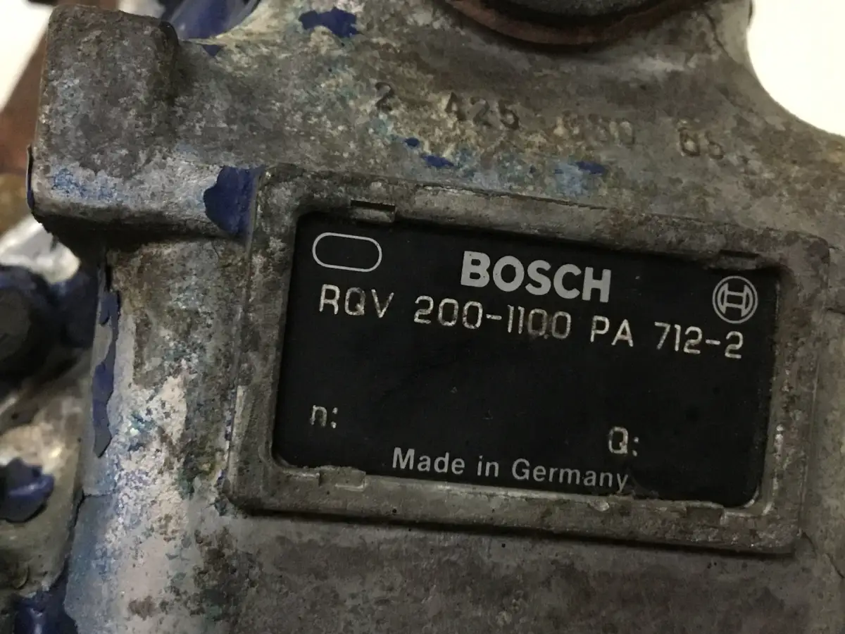 BOMBA DE COMBUSTIBLE BOSCH 0402646847 USADA - Imagen 2