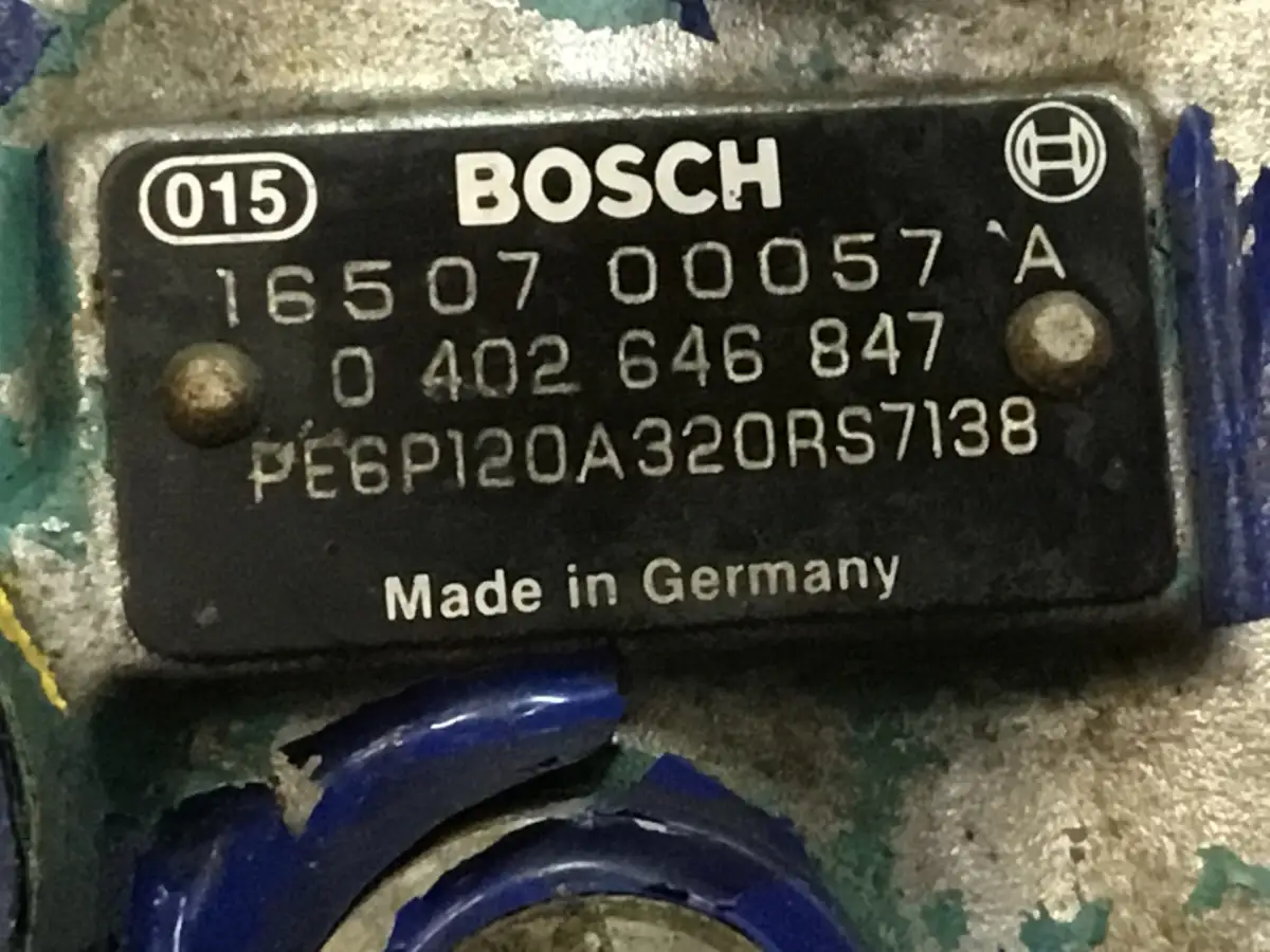 BOMBA DE COMBUSTIBLE BOSCH 0402646847 USADA - Imagen 4