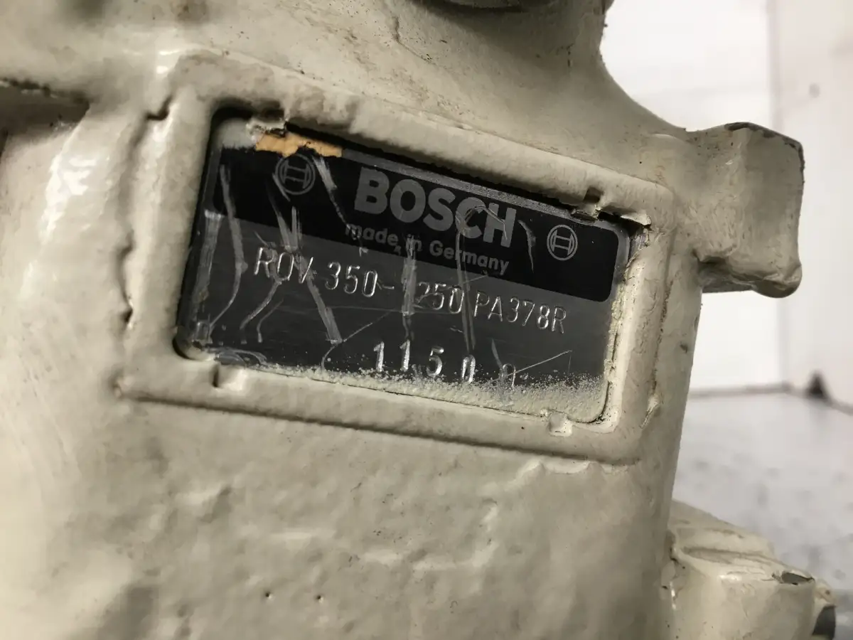 BOMBA DE COMBUSTIBLE BOSCH 0401840042 USADA - Imagen 2