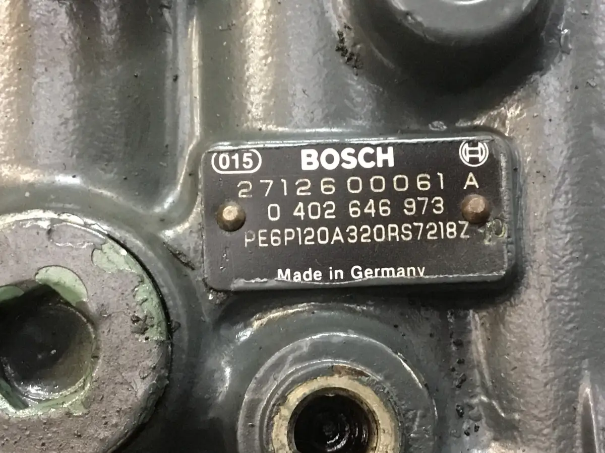 BOMBA DE COMBUSTIBLE BOSCH 0402646973 USADA - Imagen 3