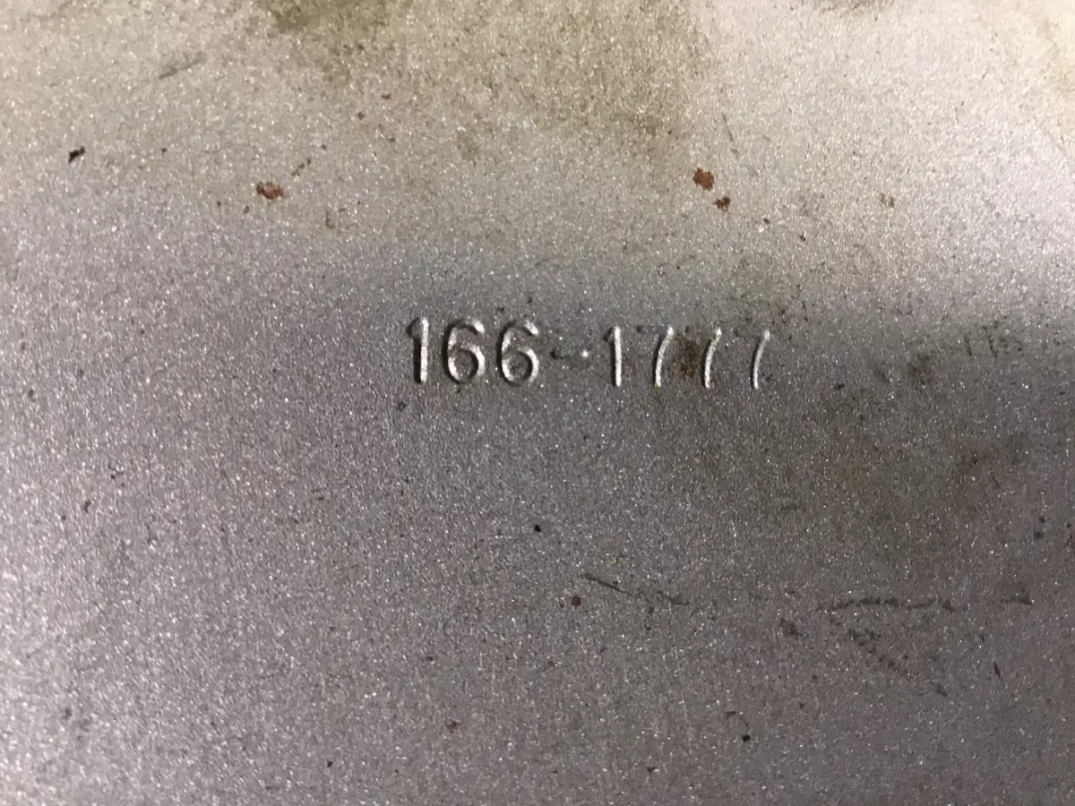 CATERPILLAR DISTRIBUTIE DEKSEL 1661776 GEBRUIKT - Afbeelding 2