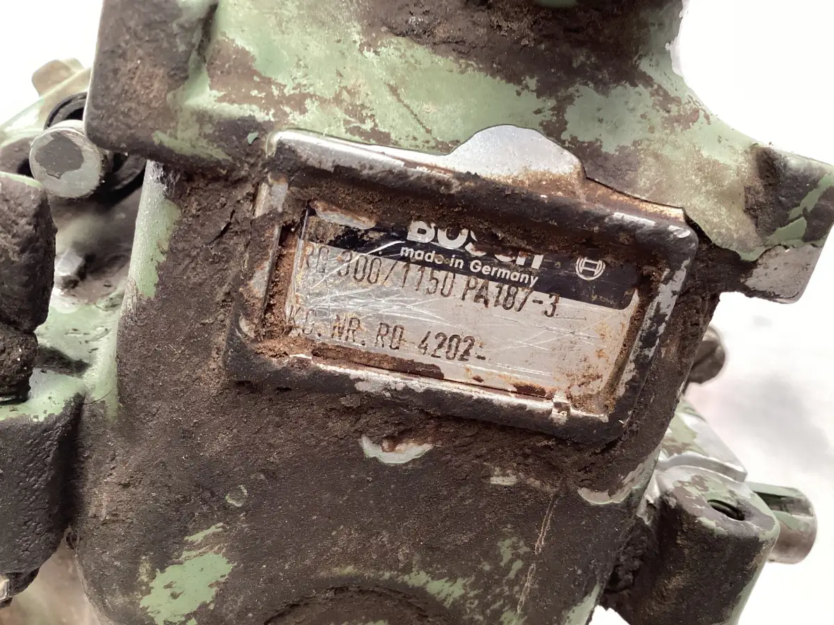 BOMBA DE COMBUSTIBLE BOSCH 0401848708 USADA - Imagen 2