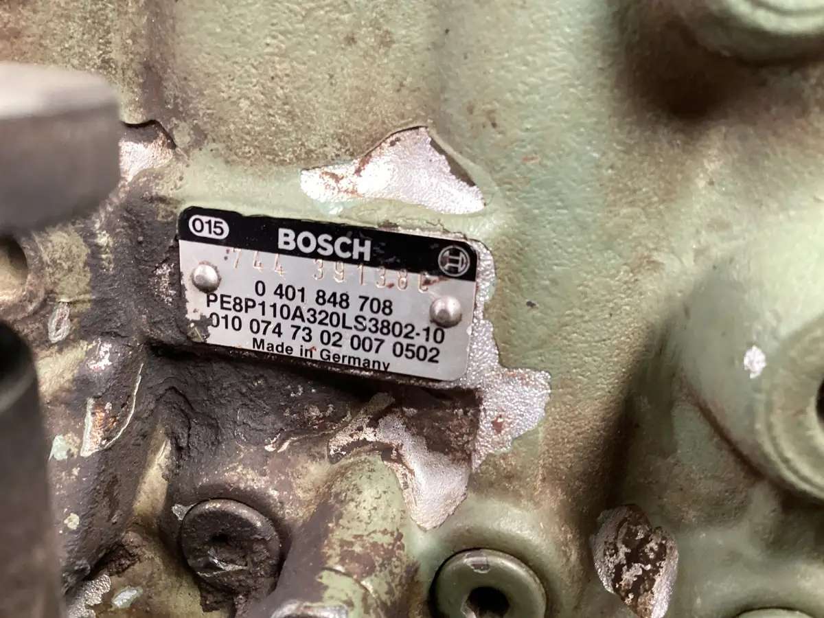 BOMBA DE COMBUSTIBLE BOSCH 0401848708 USADA - Imagen 3