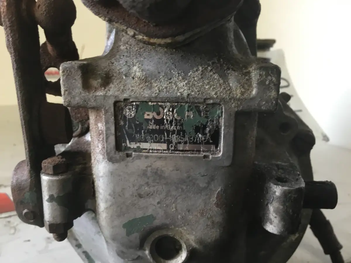 BOMBA DE COMBUSTIBLE BOSCH 0400844039 USADA - Imagen 2