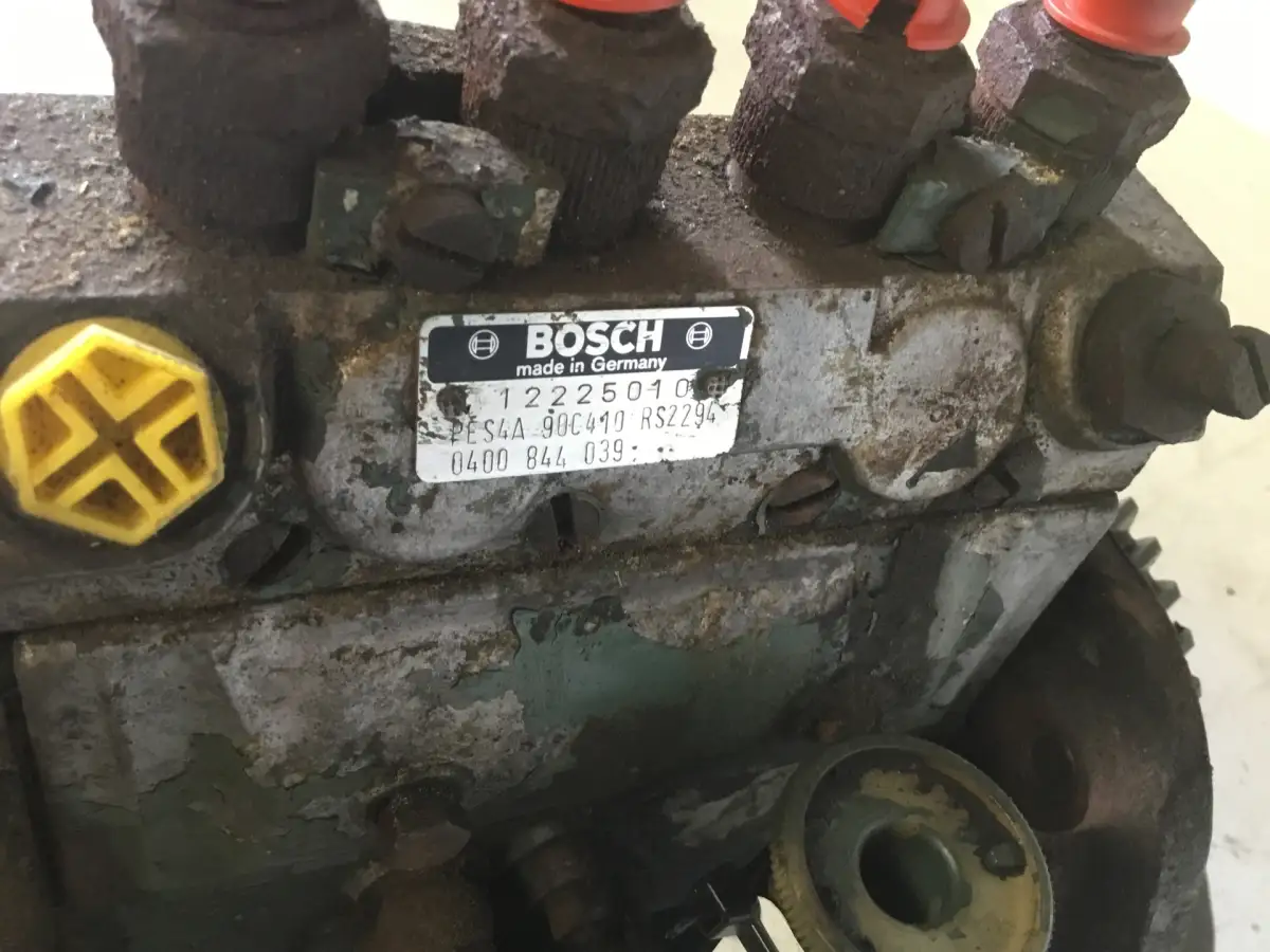 BOMBA DE COMBUSTIBLE BOSCH 0400844039 USADA - Imagen 3