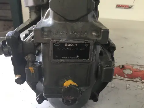 BOMBA DE COMBUSTIBLE BOSCH 0402646679 USADA - Imagen miniatura 2