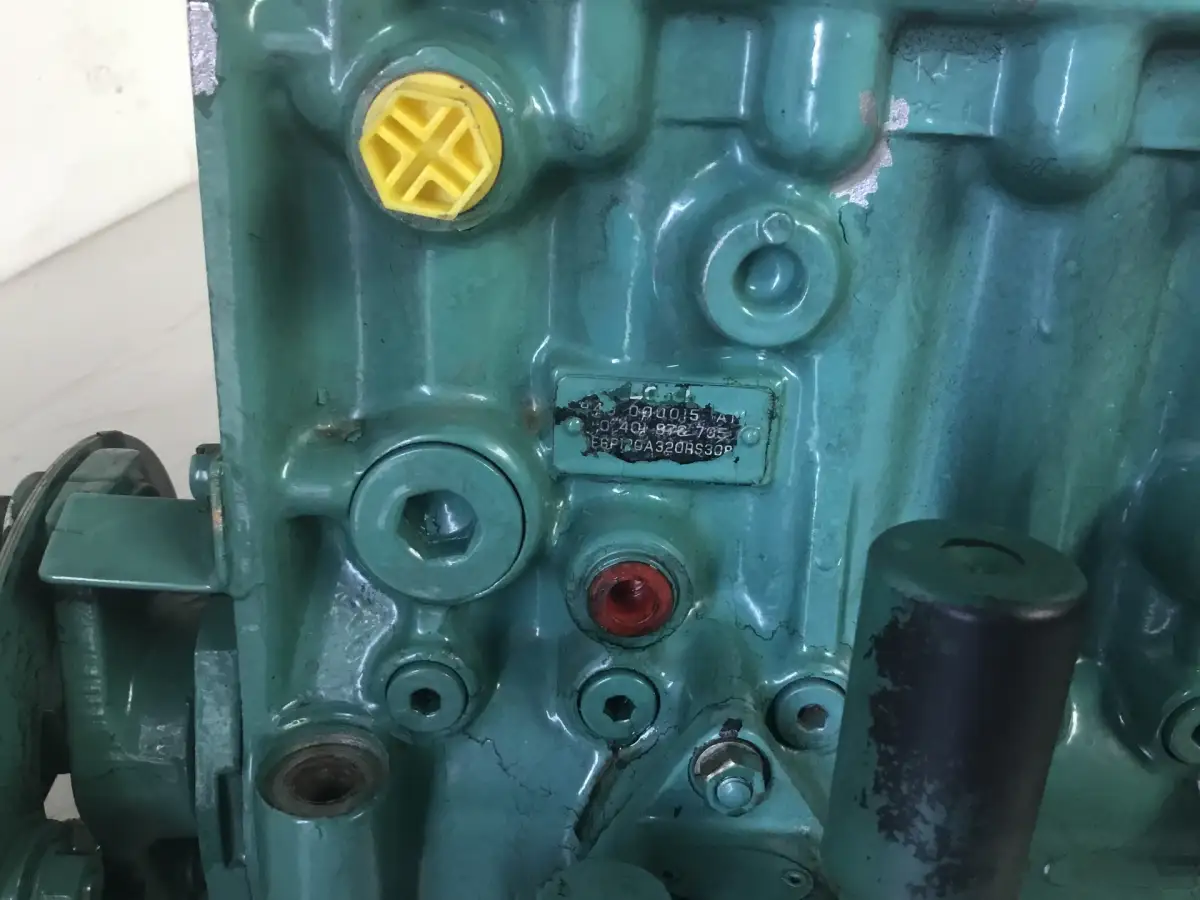 BOSCH KRAFTSTOFFPUMPE 0401976705 GEBRAUCHT – Bild 4