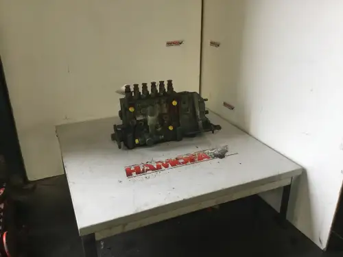 BOSCH KRAFTSTOFFPUMPE 0401676756 GEBRAUCHT – Vorschaubild 1