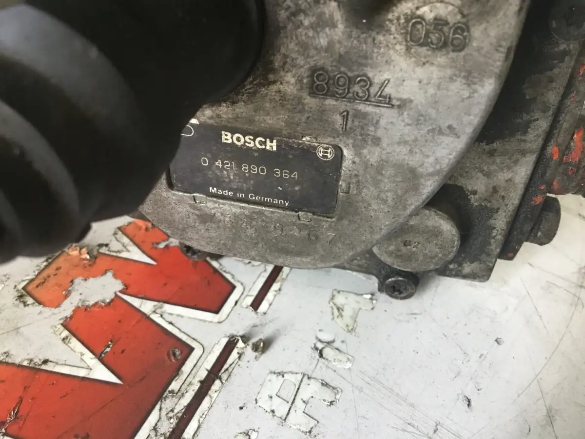 BOMBA DE COMBUSTIBLE BOSCH 0402796202 USADA - Imagen 3