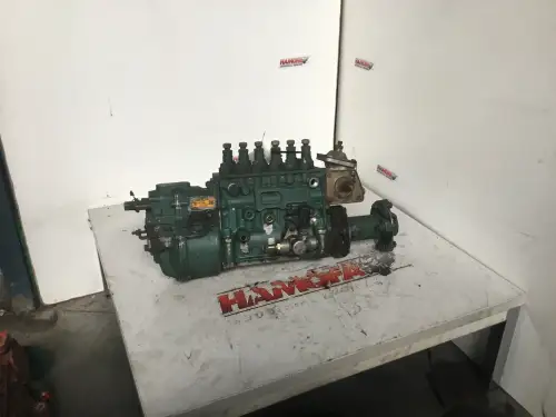 BOSCH FUEL PUMP 0402646639 USED - Thumb image 1