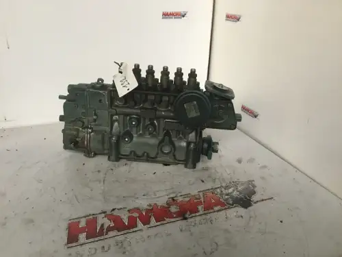 POMPE À CARBURANT BOSCH 0401876761 UTILISÉE - Miniature 1