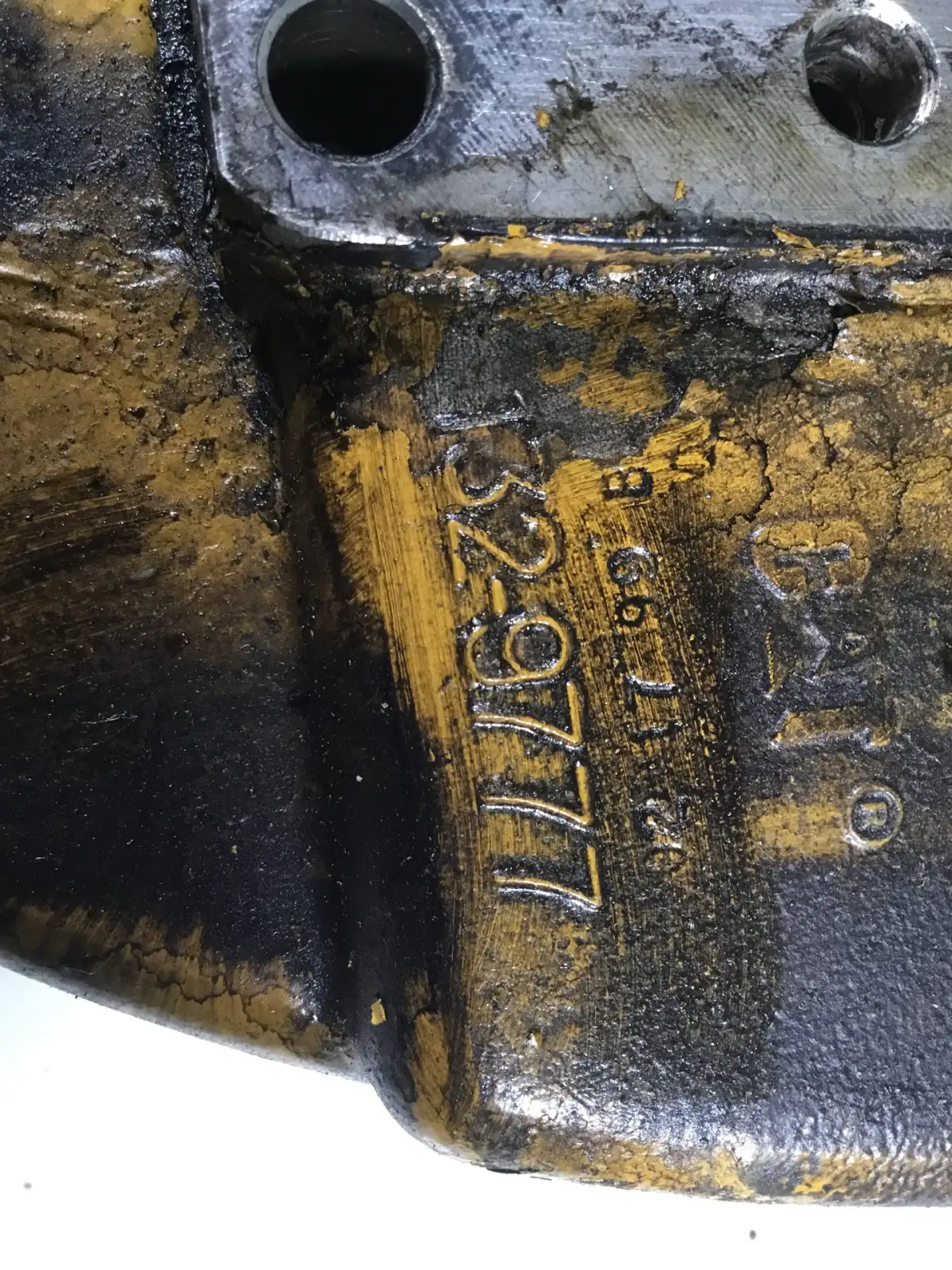 CATERPILLAR CAISSON DE VOLANT 1329777 D'OCCASION - Image 3