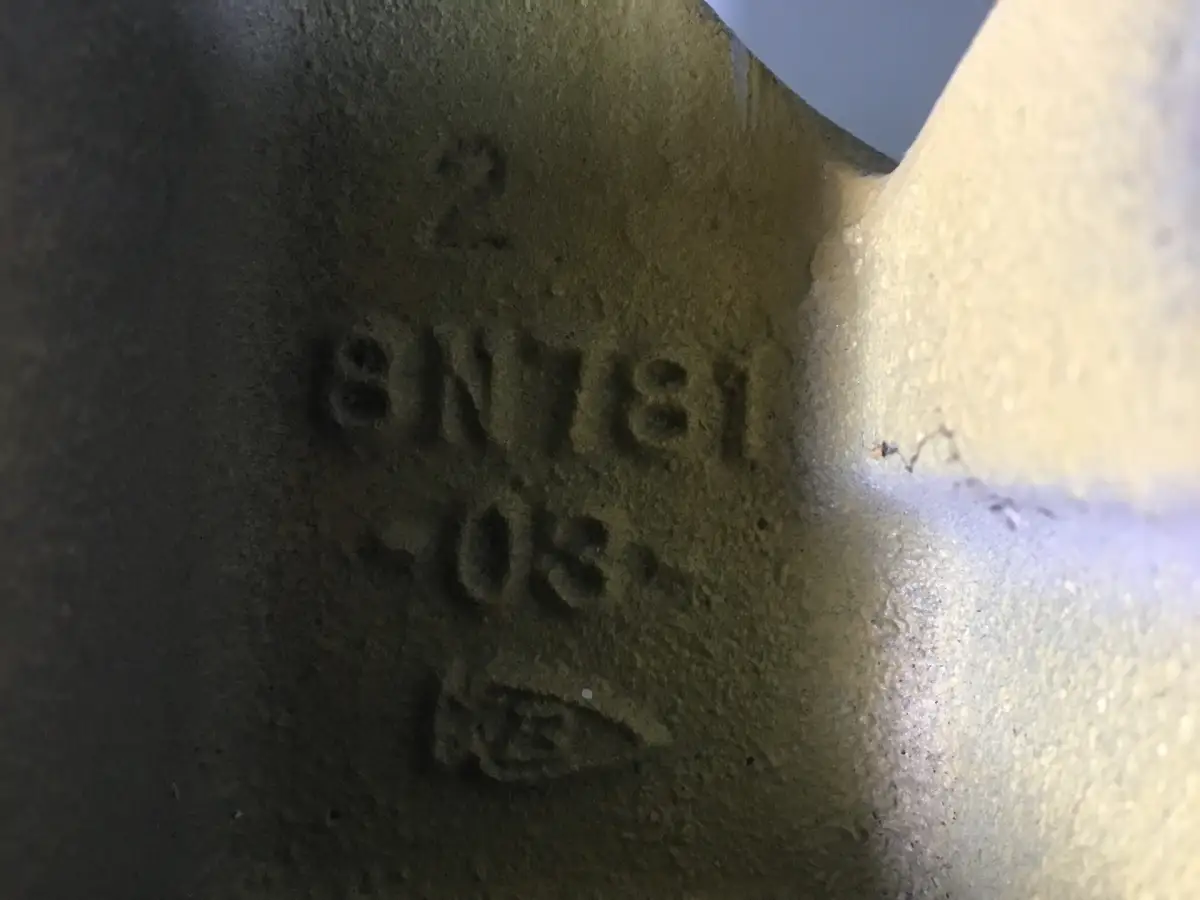 CATERPILLAR EXHAUST SUPPORT 8N0781 USED - Picture 2
