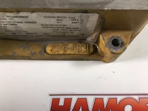 CATERPILLAR INTERMEDIATE VALVE COVER 2764831 USED - Thumb image 2