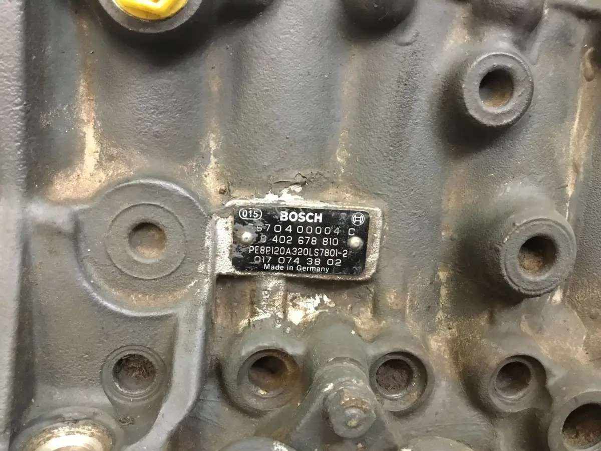 BOMBA DE COMBUSTIBLE BOSCH USADA 0402678810 - Imagen 4