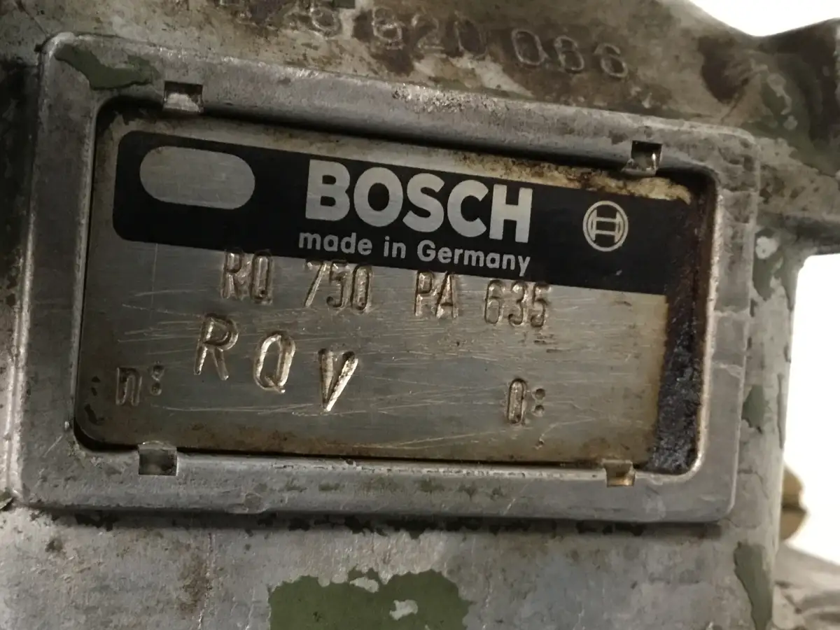 BOMBAS DE COMBUSTIBLE BOSCH REPARACIÓN 0401840705 USADO - Imagen 2