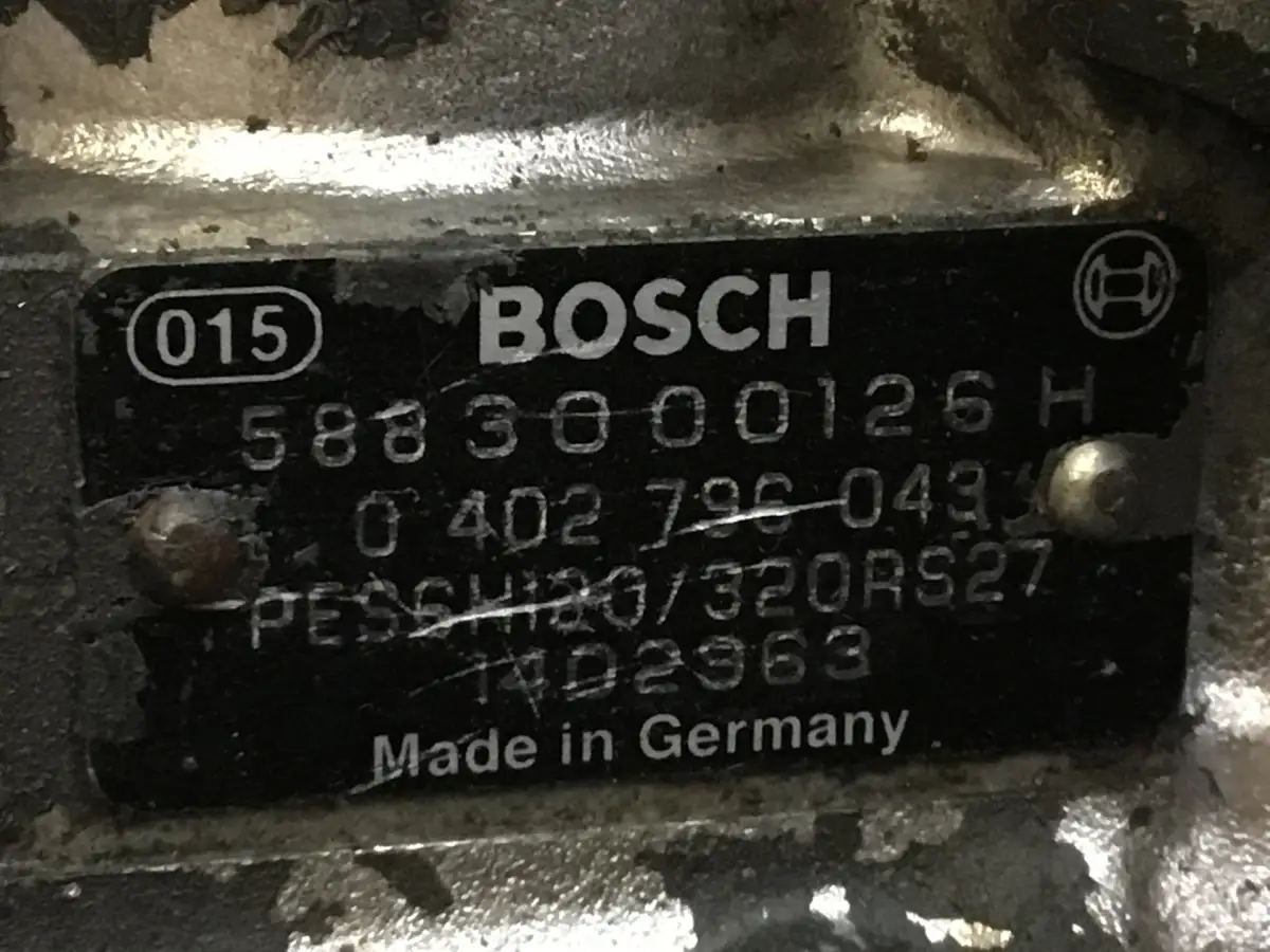 BOMBA DE COMBUSTIBLE BOSCH 0402796043 USADA - Imagen 4