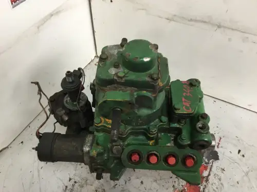 BOMBA DE COMBUSTIBLE CATERPILLAR 7N1234 USADA - Imagen miniatura 2