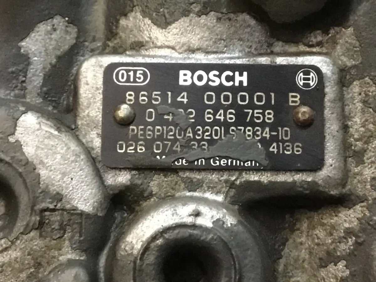 BOMBA DE COMBUSTIBLE BOSCH 0402646758 USADA - Imagen 4