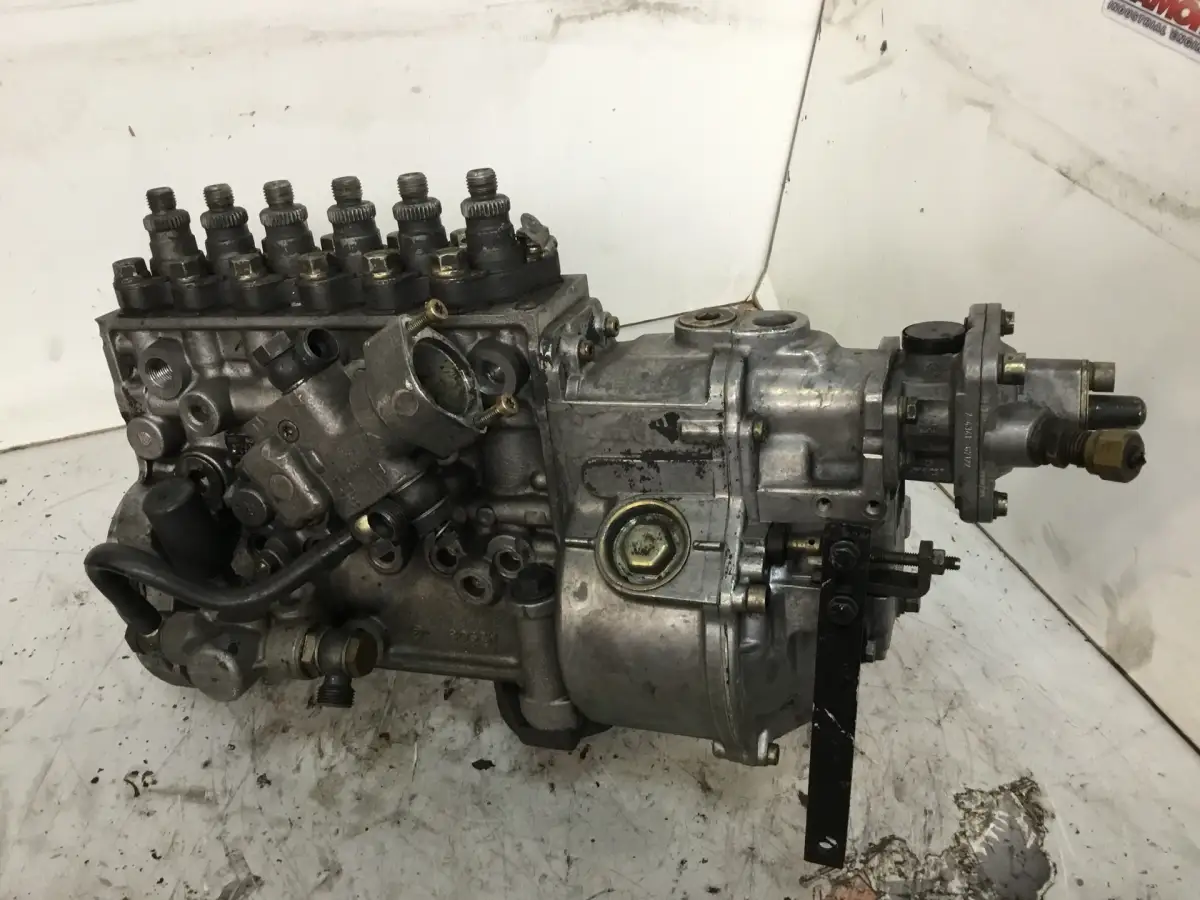 BOSCH CONJUNTO DE BOMBA DE INYECCIÓN 0402946022 USADA - Imagen 3
