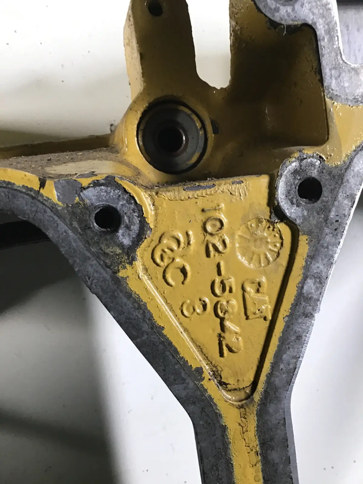 CATERPILLAR TUSSENSTUK KLEPPENDEKSEL 1025842 GEBRUIKT - Afbeelding 2