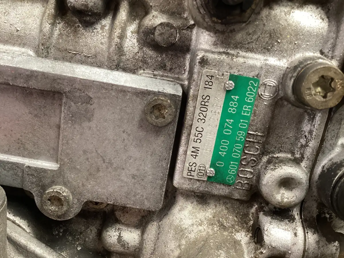 POMPE À CARBURANT BOSCH 0400074884 D'OCCASION - Image 3