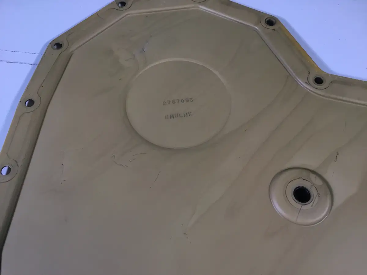 COUVERCLE DE DISTRIBUTION CATERPILLAR 2787093 D'OCCASION - Image 3