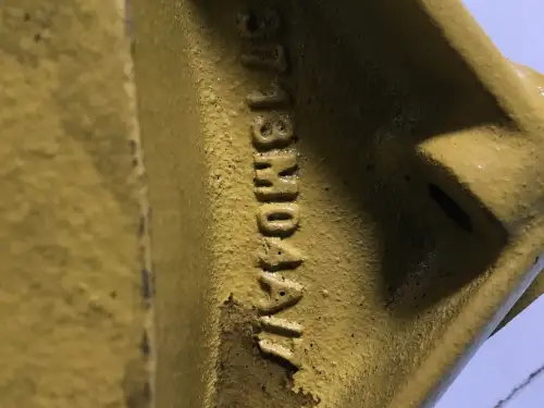 SCHWUNGRADGEHÄUSE PERKINS 3713M04A GEBRAUCHT – Vorschaubild 2