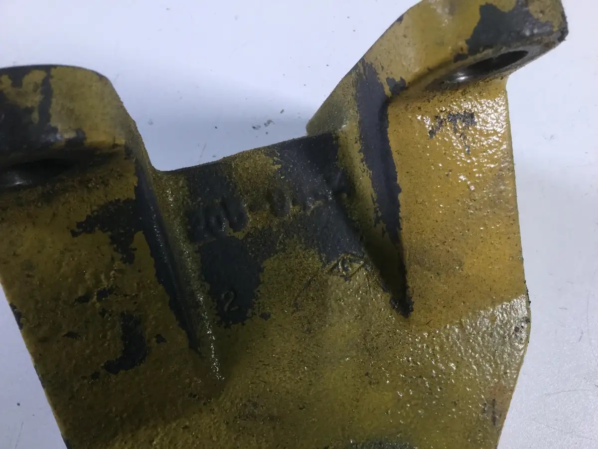 CATERPILLAR MOTORHALTER 2059444 GEBRAUCHT – Bild 2