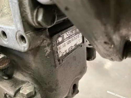BOMBA DE COMBUSTIBLE BOSCH 0402648841 USADA - Imagen miniatura 2