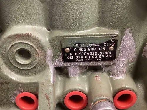 BOMBA DE COMBUSTIBLE BOSCH 0402648825 USADA - Imagen miniatura 3