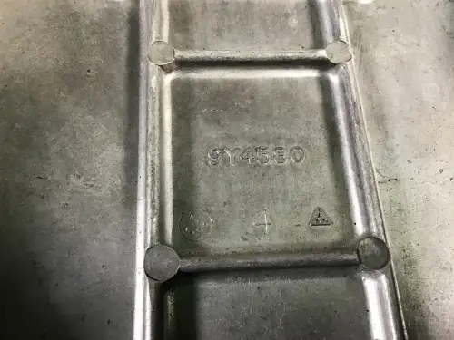 CATERPILLAR ROCKER COVER 9Y4580 USED - Thumb image 2