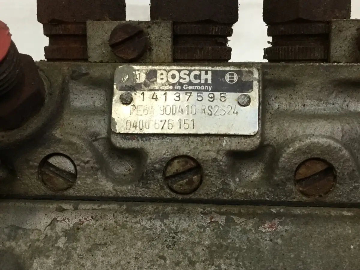 BOMBA DE COMBUSTIBLE BOSCH 0400676151 USADA - Imagen 4