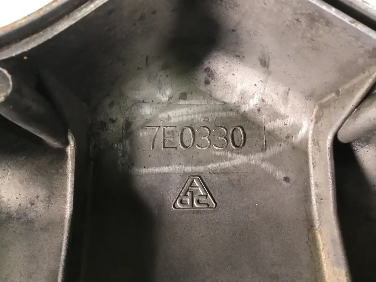 CATERPILLAR COVER 7E0330 USED - Picture 4
