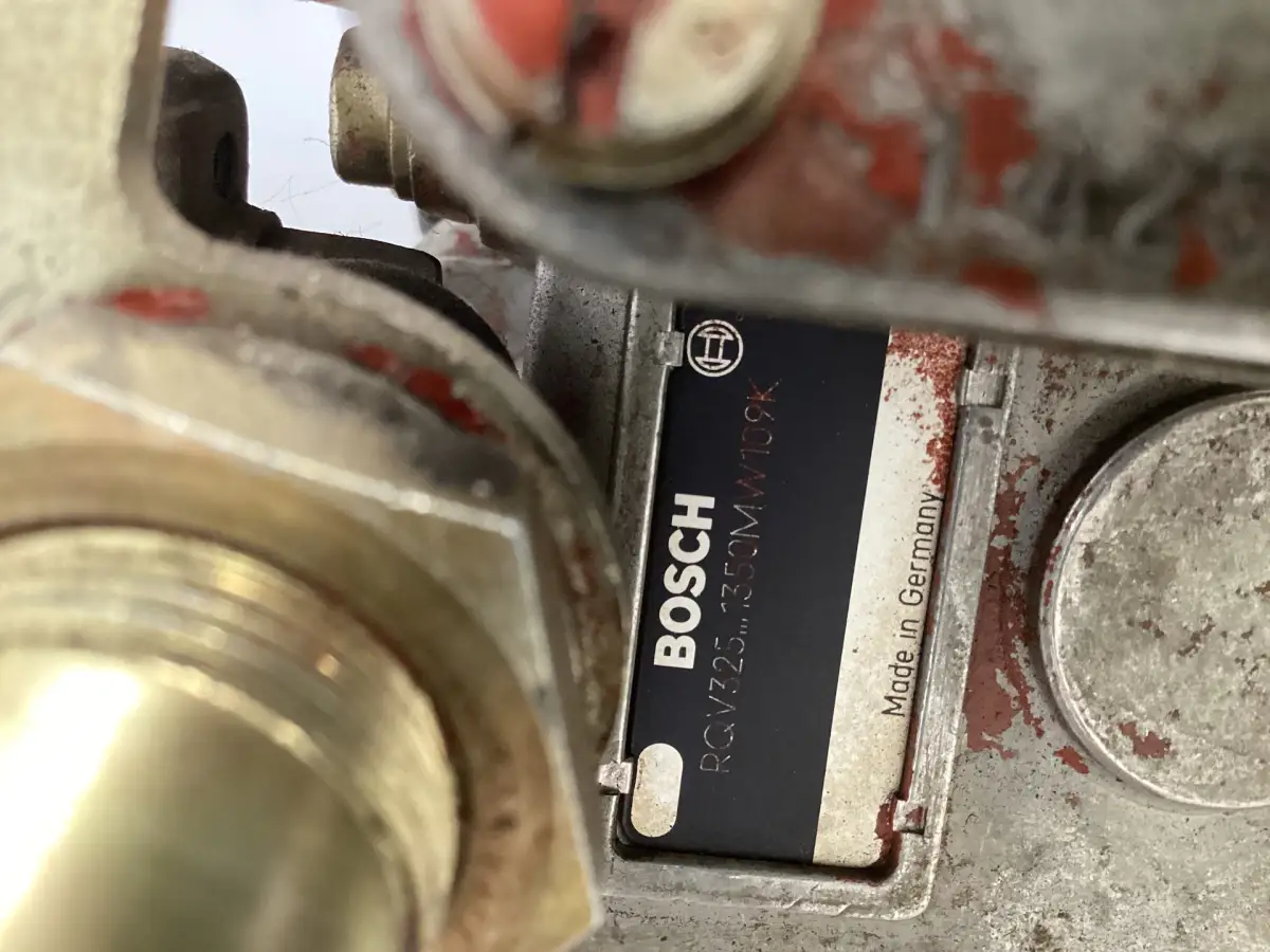 BOMBA DE COMBUSTIBLE BOSCH 0403446249 USADA - Imagen 2