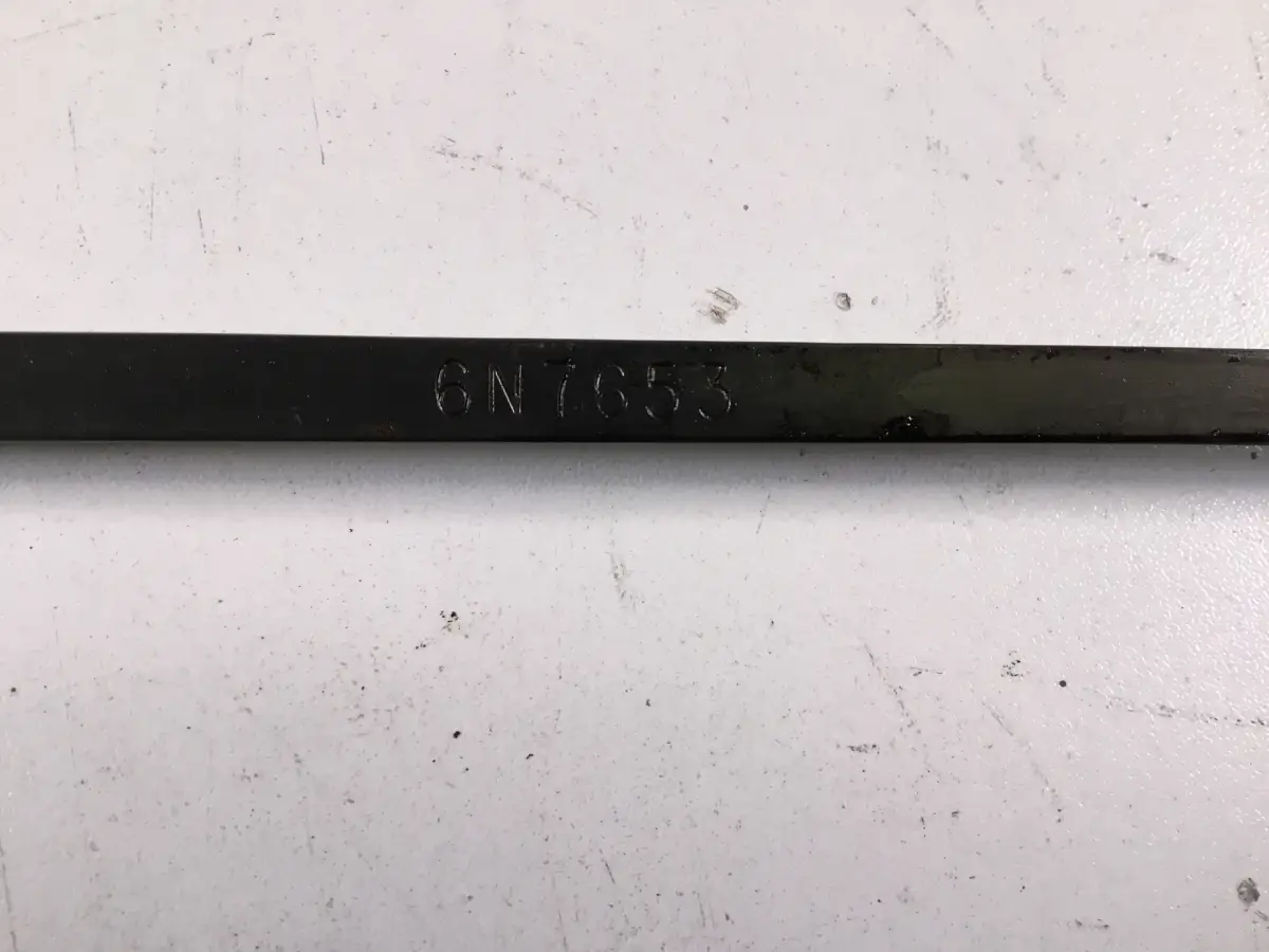 CATERPILLAR VARILLA DE ACEITE 6N7653 USADA - Imagen 2