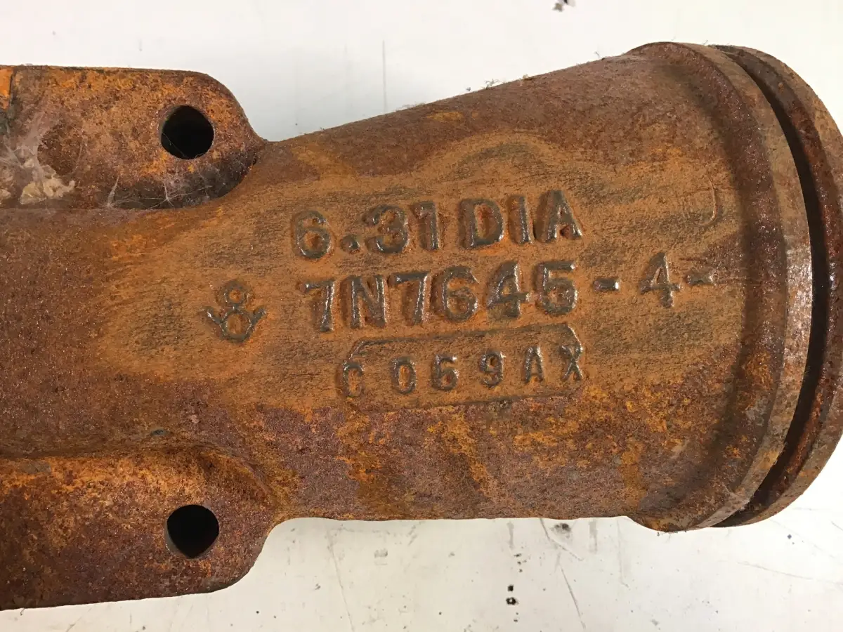 CATERPILLAR OIL COOLER COVER 7N7645 USED - Picture 2