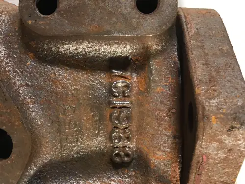 CATERPILLAR OIL COOLER COVER 7C1933 USED - Thumb image 3
