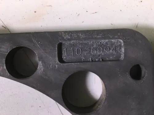 CATERPILLAR INTERMEDIATE PLATE CYLINDER HEAD 1106994 USED - Thumb image 2