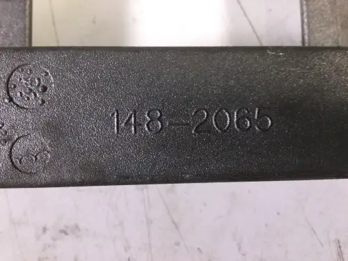 CATERPILLAR STÜTZE 1482065 GEBRAUCHT – Vorschaubild 2