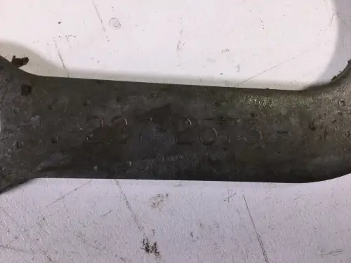 CATERPILLAR ABSTANDPLATTE 2272573 GEBRAUCHT – Vorschaubild 2