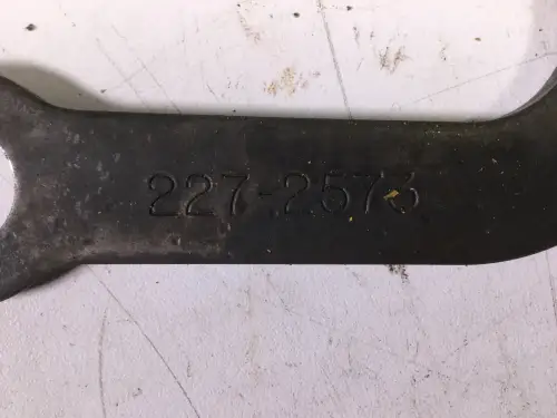 CATERPILLAR SPACER PLATE 2272573 USED - Thumb image 2