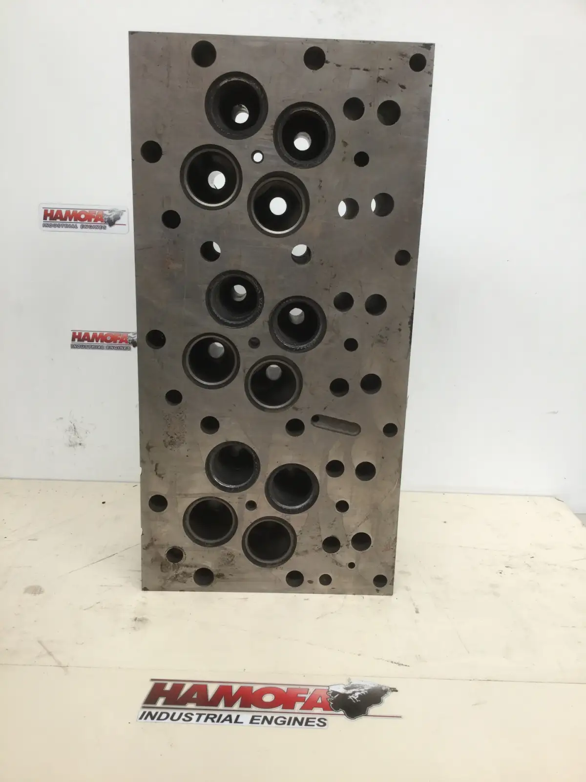DAF CYLINDER HEAD 1357550 USED - Picture 2
