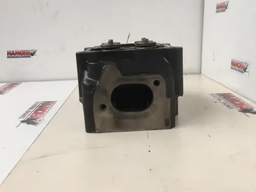 CABEZAL DE CILINDRO DEUTZ 04268377 USADO - Imagen miniatura 2
